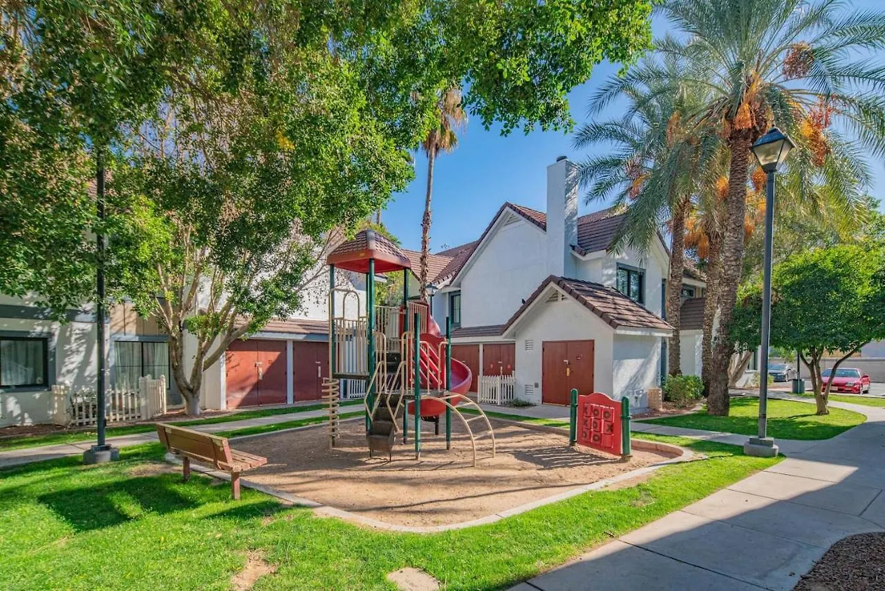 Metro Phx Downstairs Studio Sleeps 4 Ada Accessible Phoenix 0*,