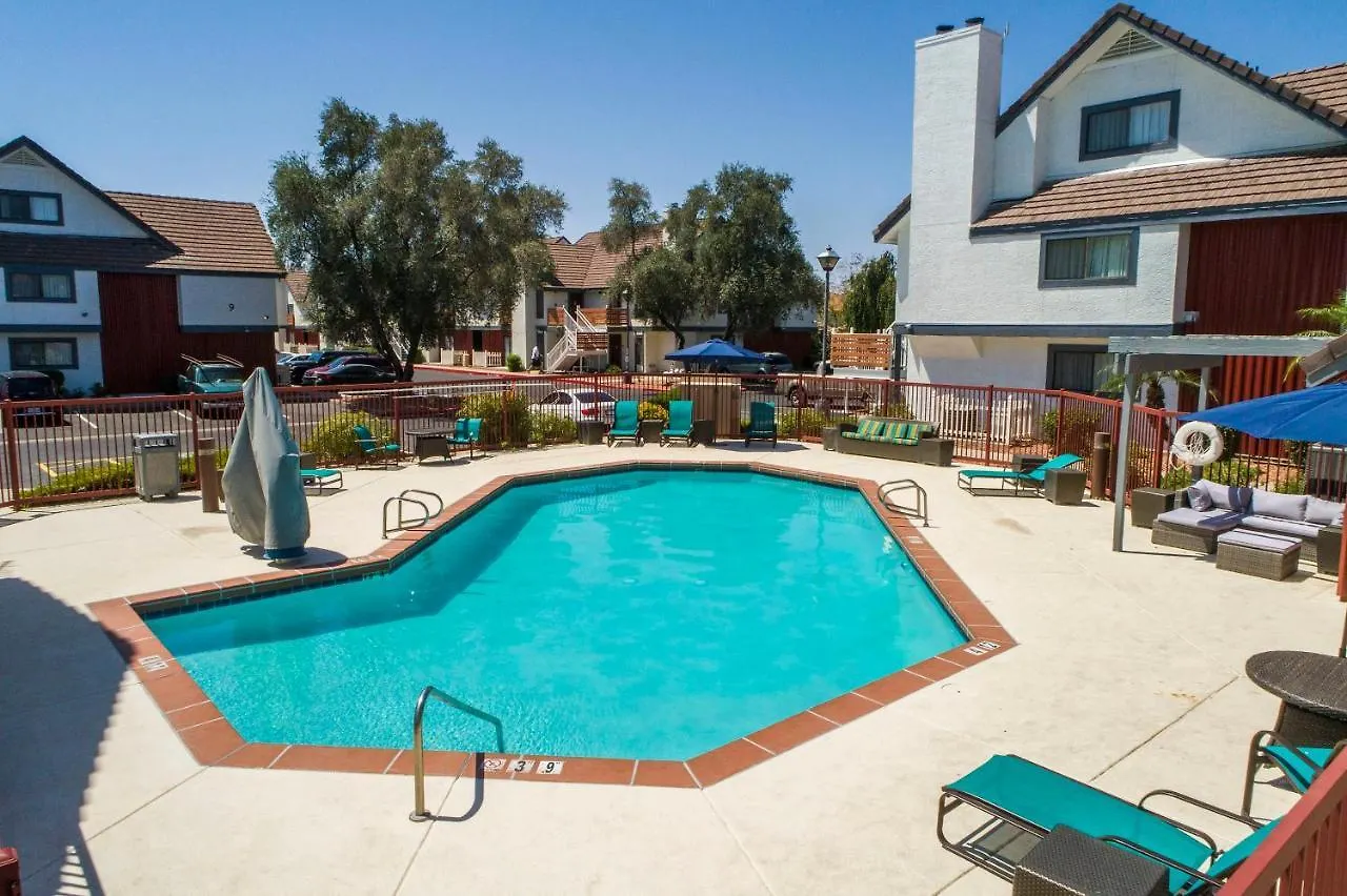 Metro Phx Downstairs Studio Sleeps 4 Ada Accessible Phoenix